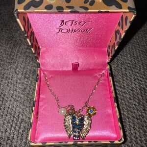 NEW IN BOX! Betsey Johnson Elephant Necklace